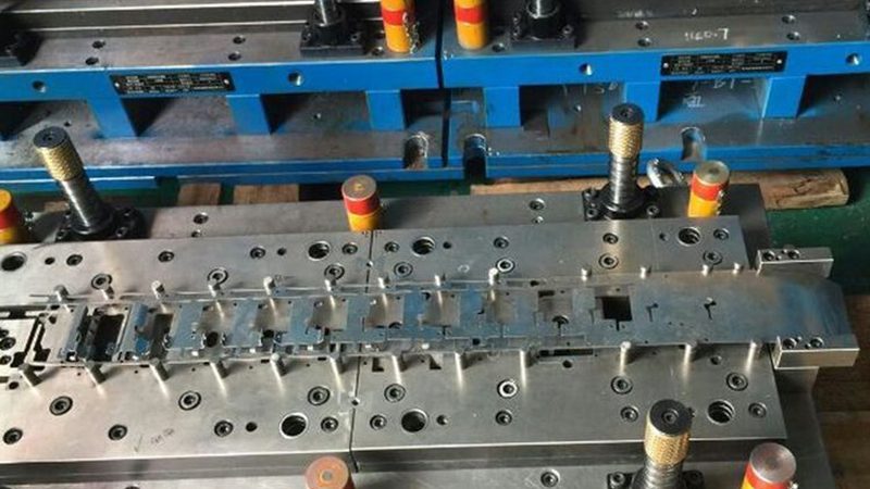注塑模具加工：标准规范与报价单揭秘