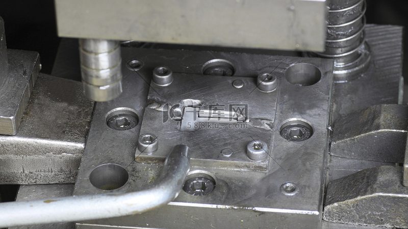 苏州双色模具代加工：揭秘双色模具的奥秘**