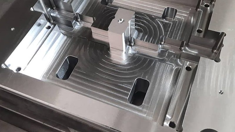 汽车模具：上海批发厂家的核心优势解析**