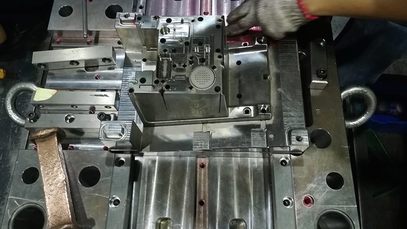 注塑模具报价单：如何准确评估成本与价值**